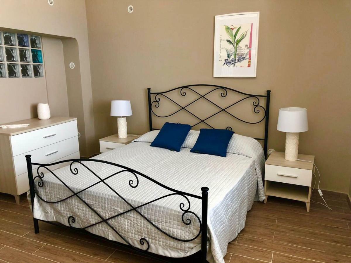 Nettuno Suite Syracuse Exterior photo